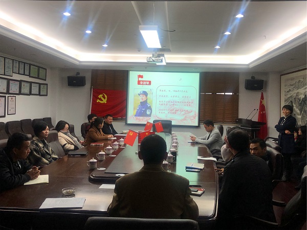 微信图片_20190327093107_副本.jpg